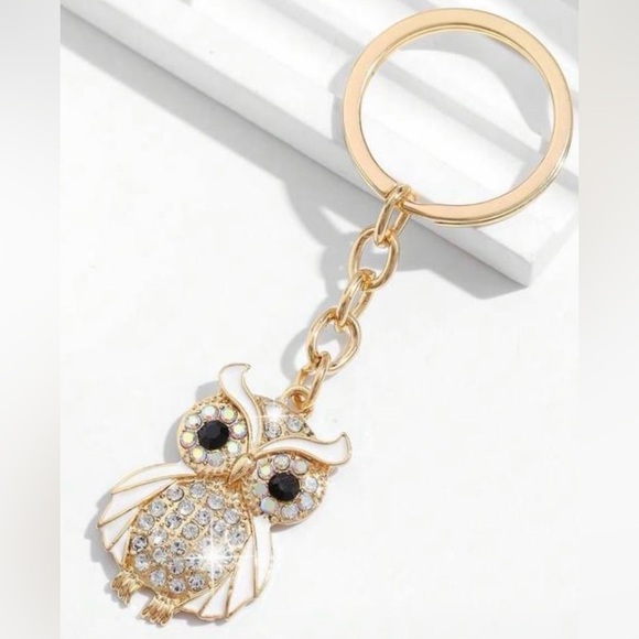 Owl Bag/Key Charm- Gold & White - Picture 1 of 1